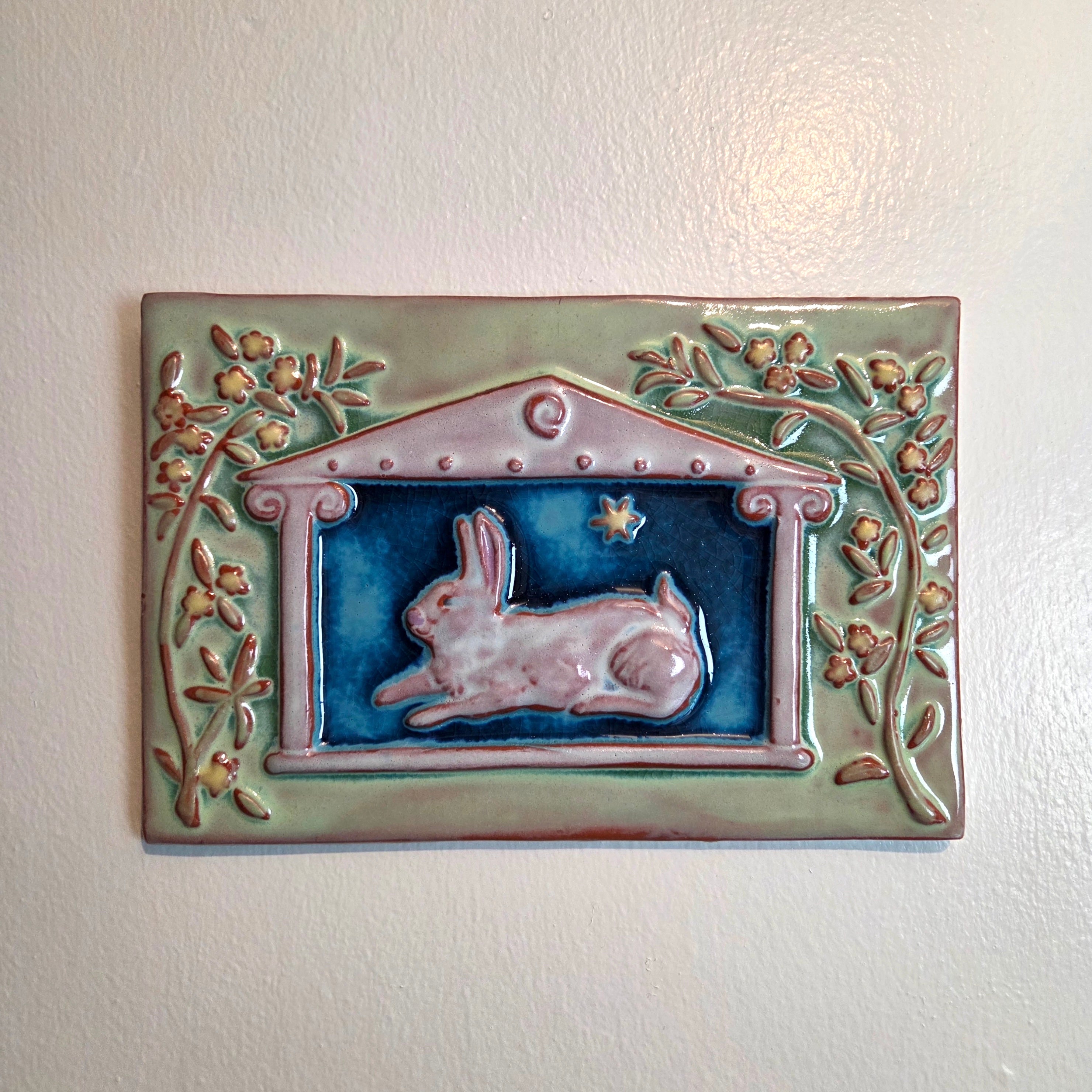 Animal Icon Bunny Tile - Heart of the Home Inc