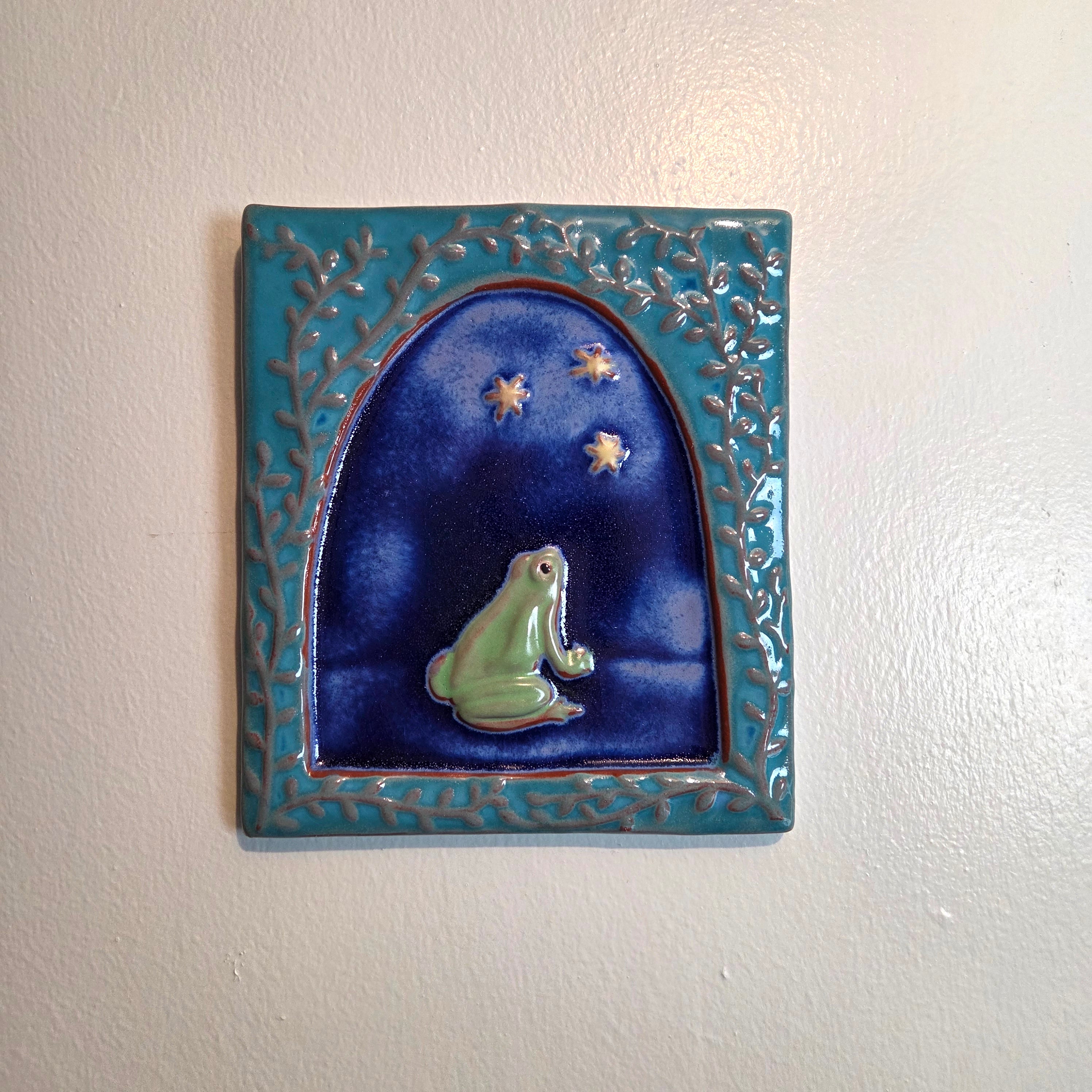 Frog Icon Wall Tile - Heart of the Home Inc