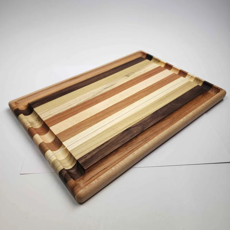 Grooved Small Cutting Board