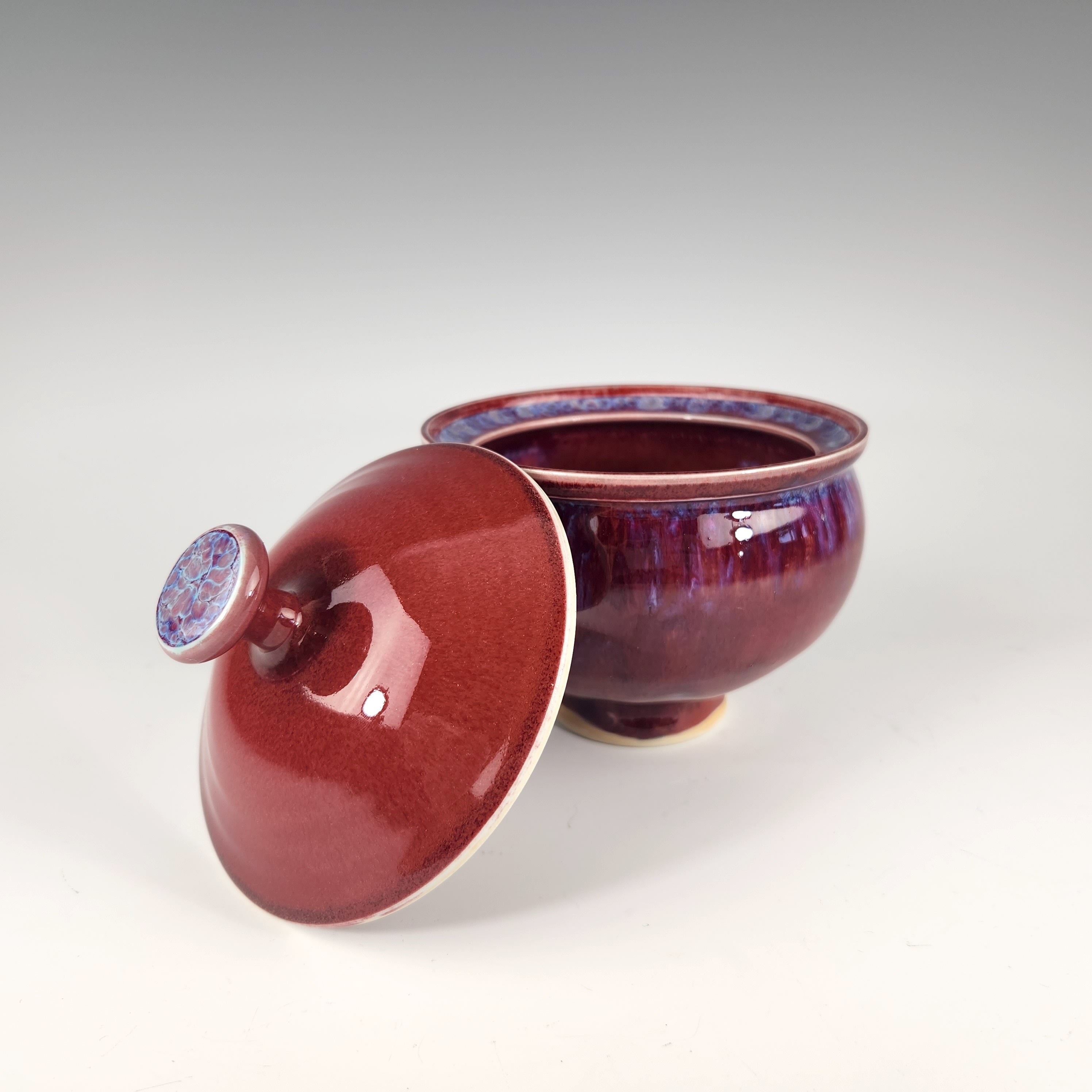 Sugar Bowl with Lid - Heart of the Home LV