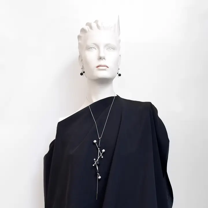 Silver And Black Aria Necklace - Heart of the Home LV