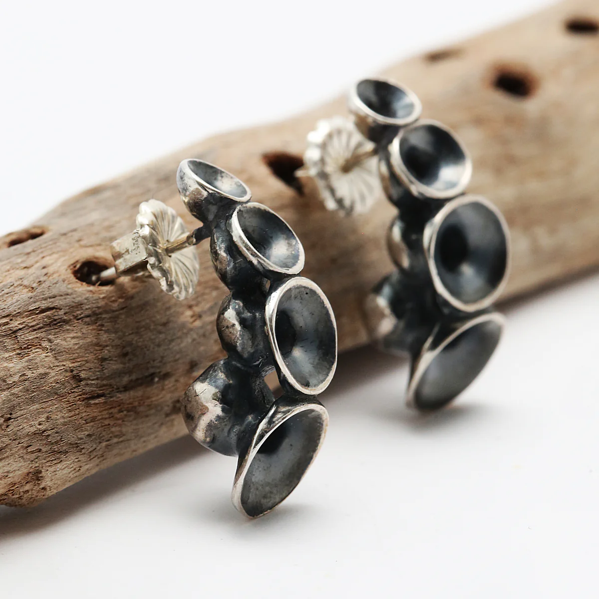 Anemone Grow Earrings in Warm Bronze - Heart of the Home Inc