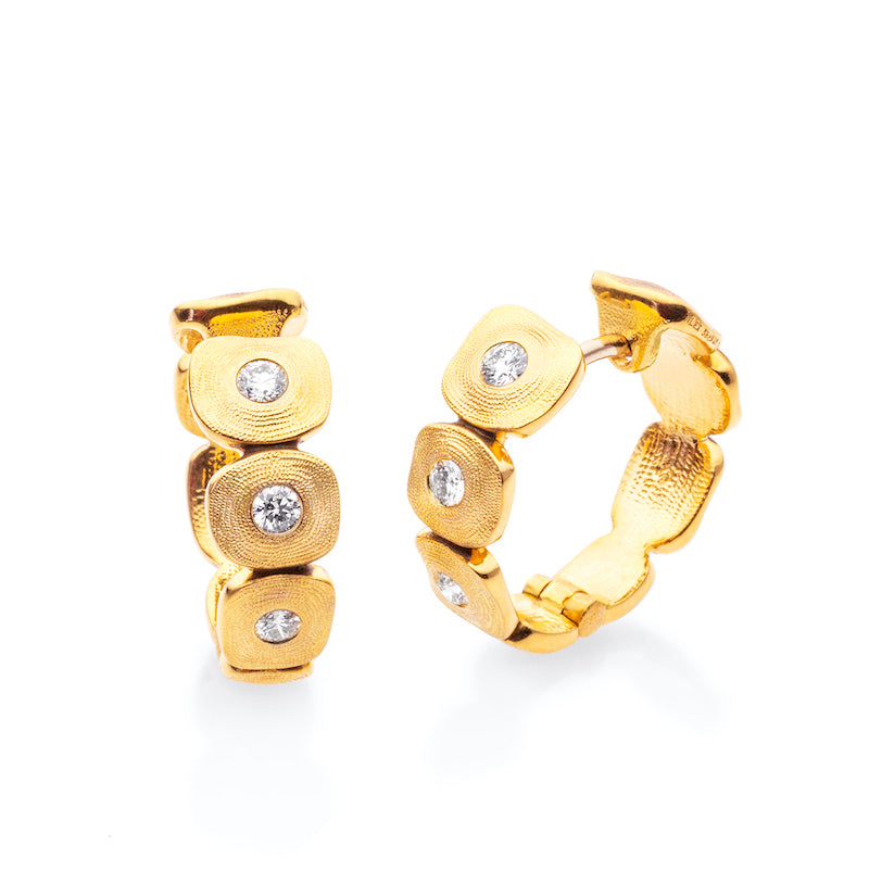 Dancing Squares Huggie Earrings - Heart of the Home LV