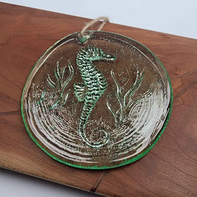 Seahorse Large Glass Token