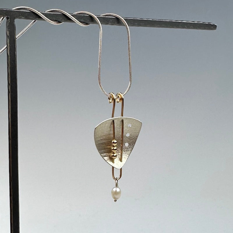 Modern Triangle Pendant - Heart of the Home Inc