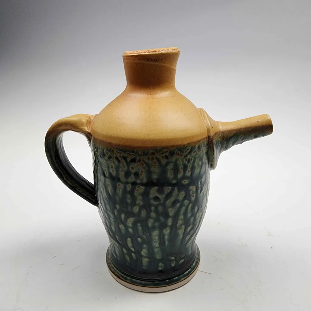 Oil Bottle with Plate