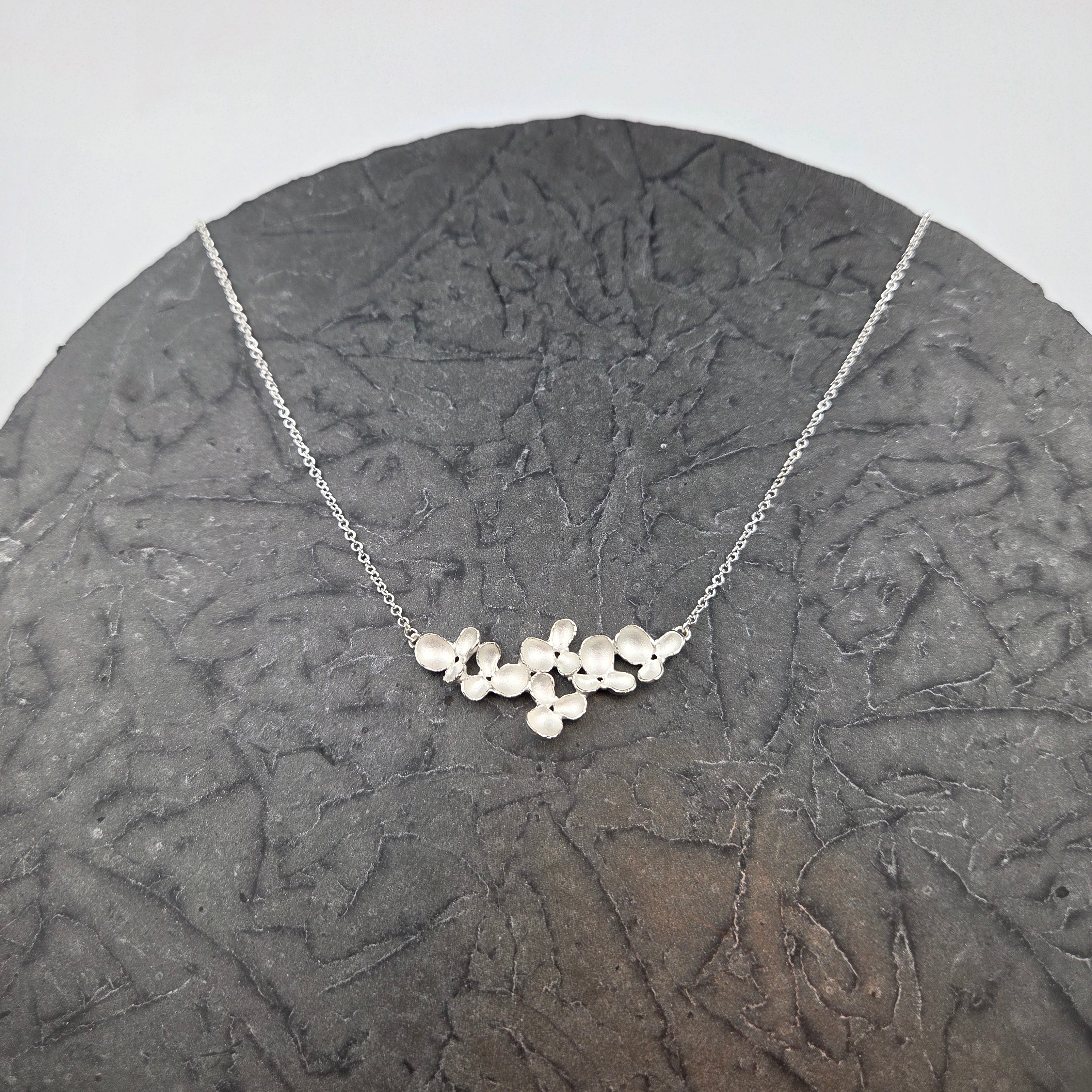 Bloom Bar Necklace - Heart of the Home Inc