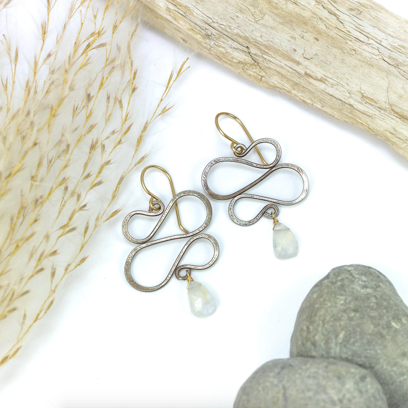 Mystic Serpent Earrings - Heart of the Home Inc