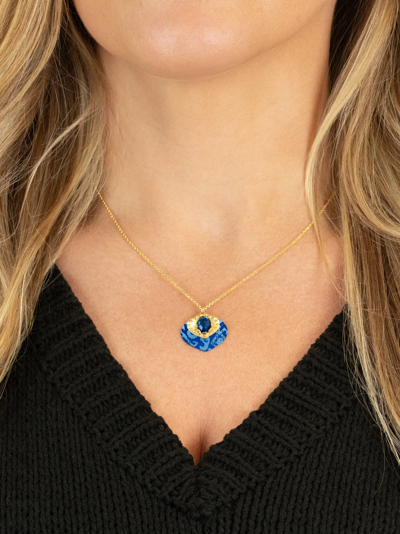 Arabella Pendant in "Sapphire Blue" - Heart of the Home Inc