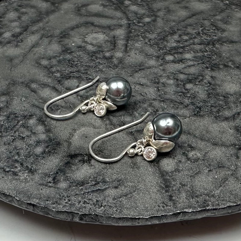 Berry Bloom Earrings in Silver and Gray Pearl - Heart of the Home LV