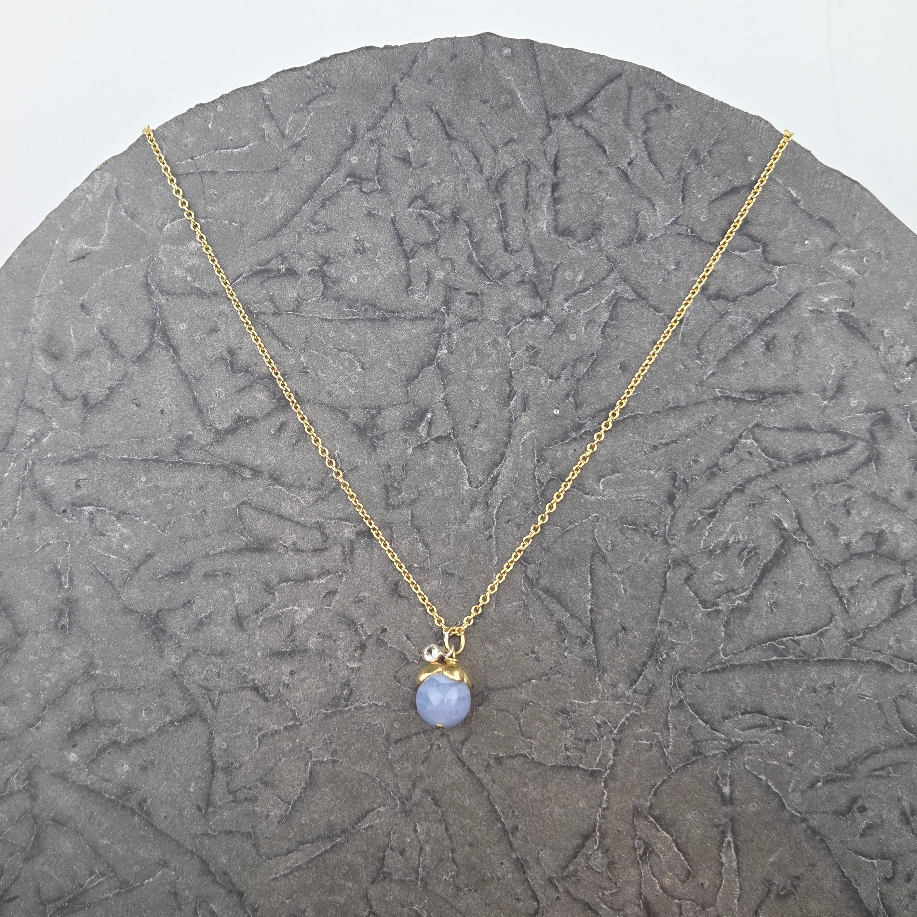 Berry Bloom Necklace in Vermeil and Lace Agate - Heart of the Home Inc