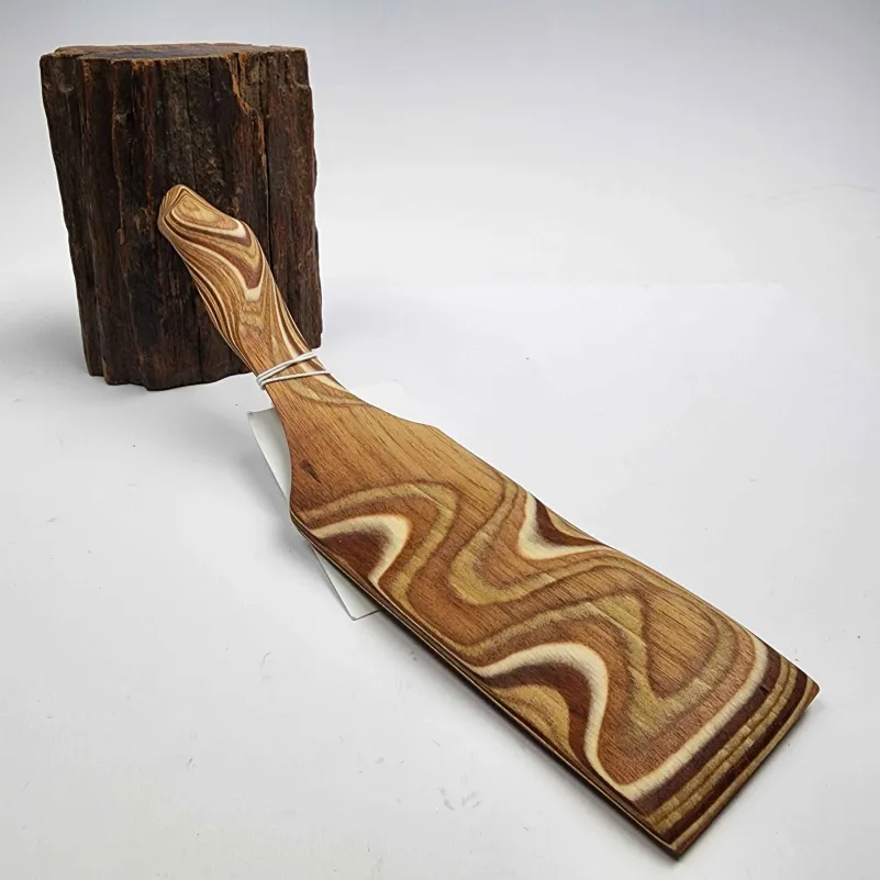 Laminated Brownie Server