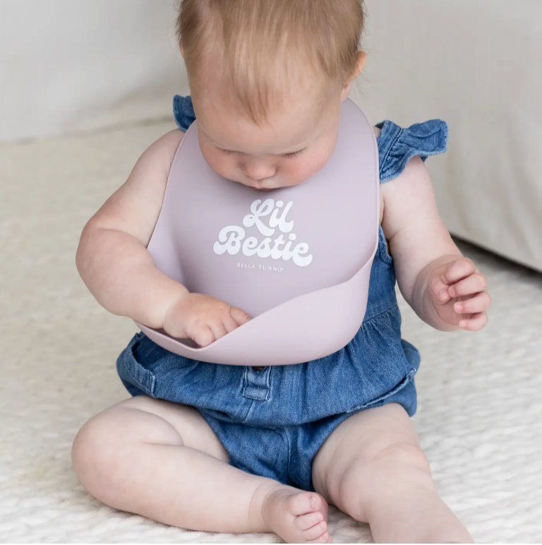 Wonder Bib - Lil Bestie - Heart of the Home Inc