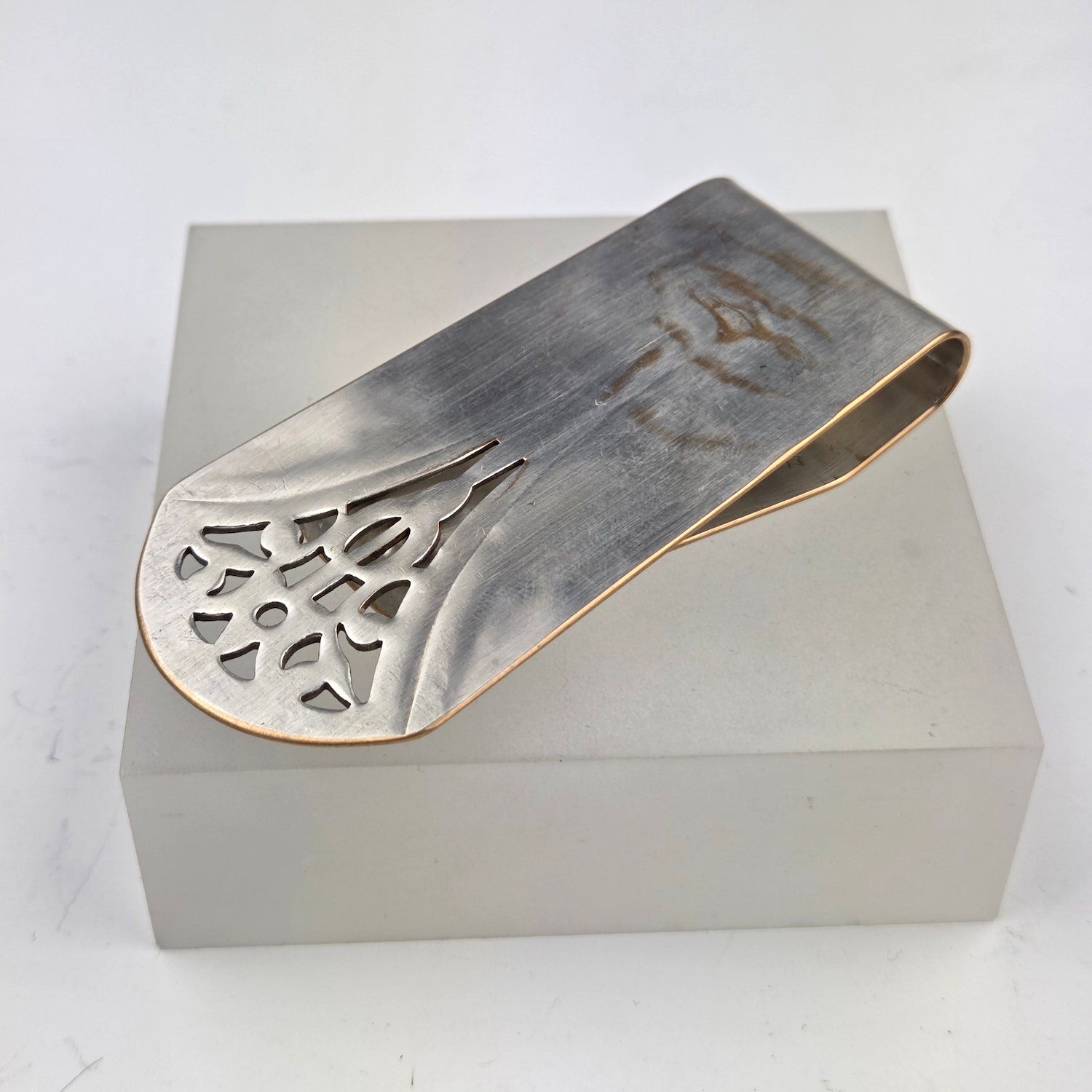 Silver Plate Tea Tray Moneyclip - Heart of the Home Inc