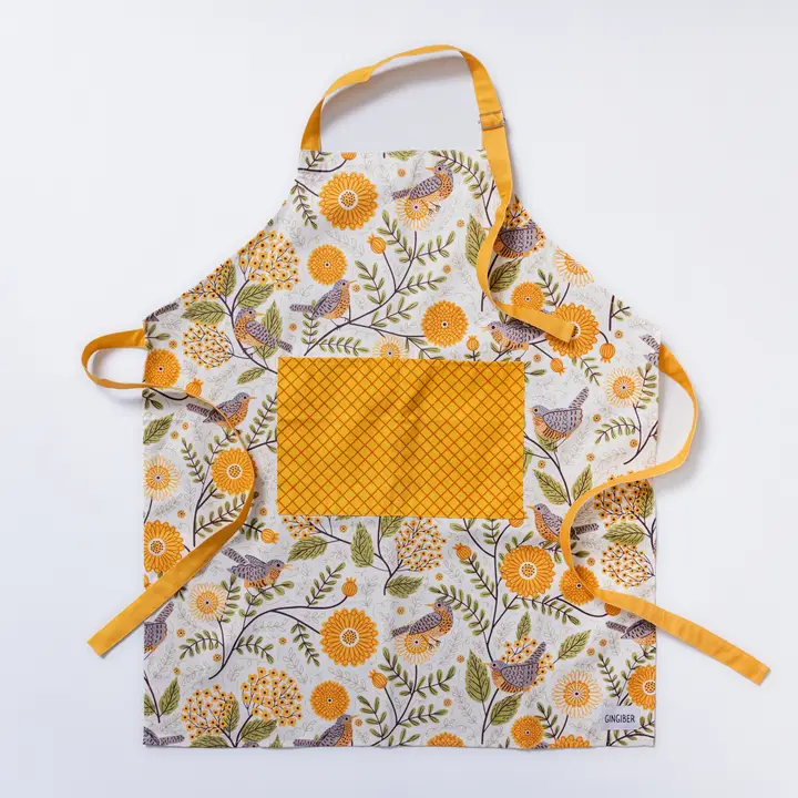 Mums And Robins Apron - Heart of the Home Inc