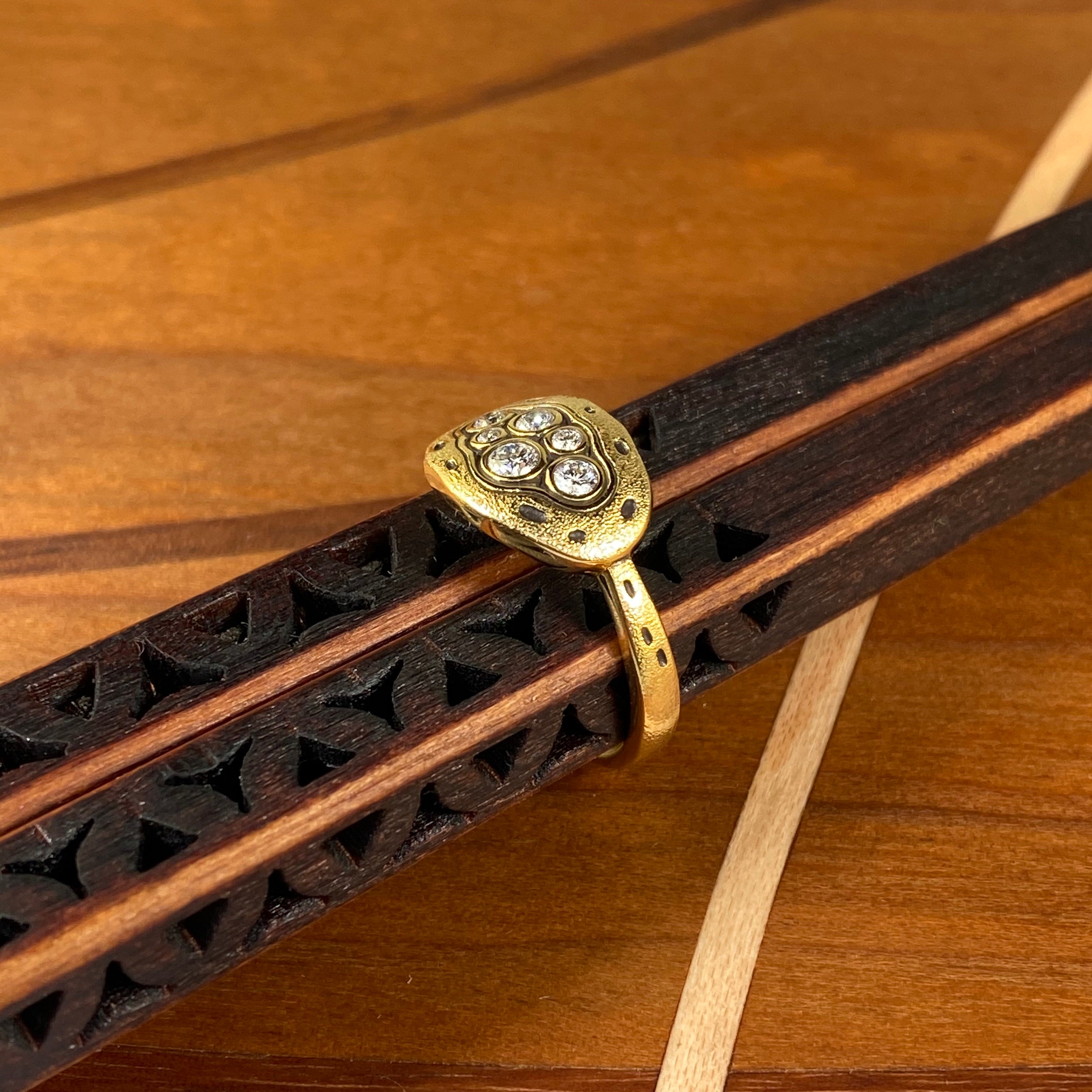 Little Pool Ring in Gold with White Diamond - Heart of the Home PA