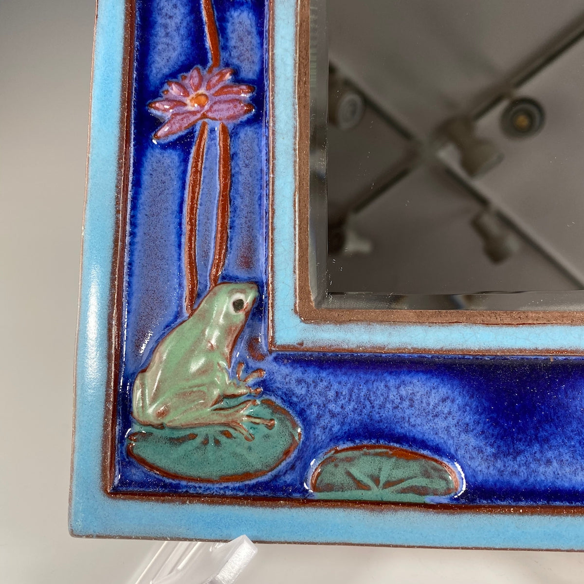 Frog Mirrored Tile - Heart of the Home PA