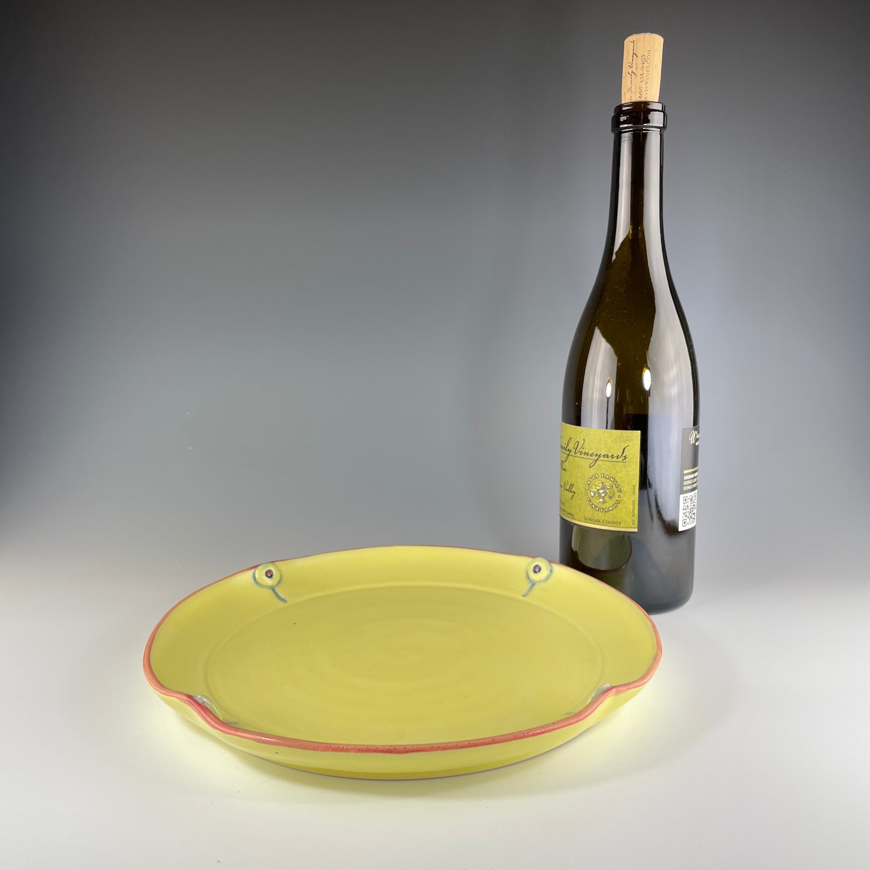 Dinner Plate in Yellow - Heart of the Home PA
