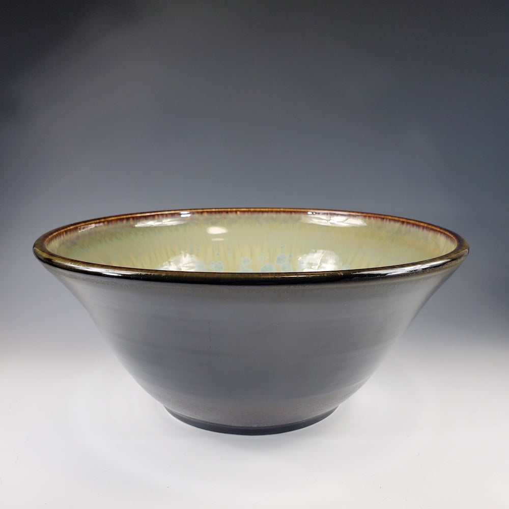 Medium Serving Bowl in Patina Dark Olive - Heart of the Home PA