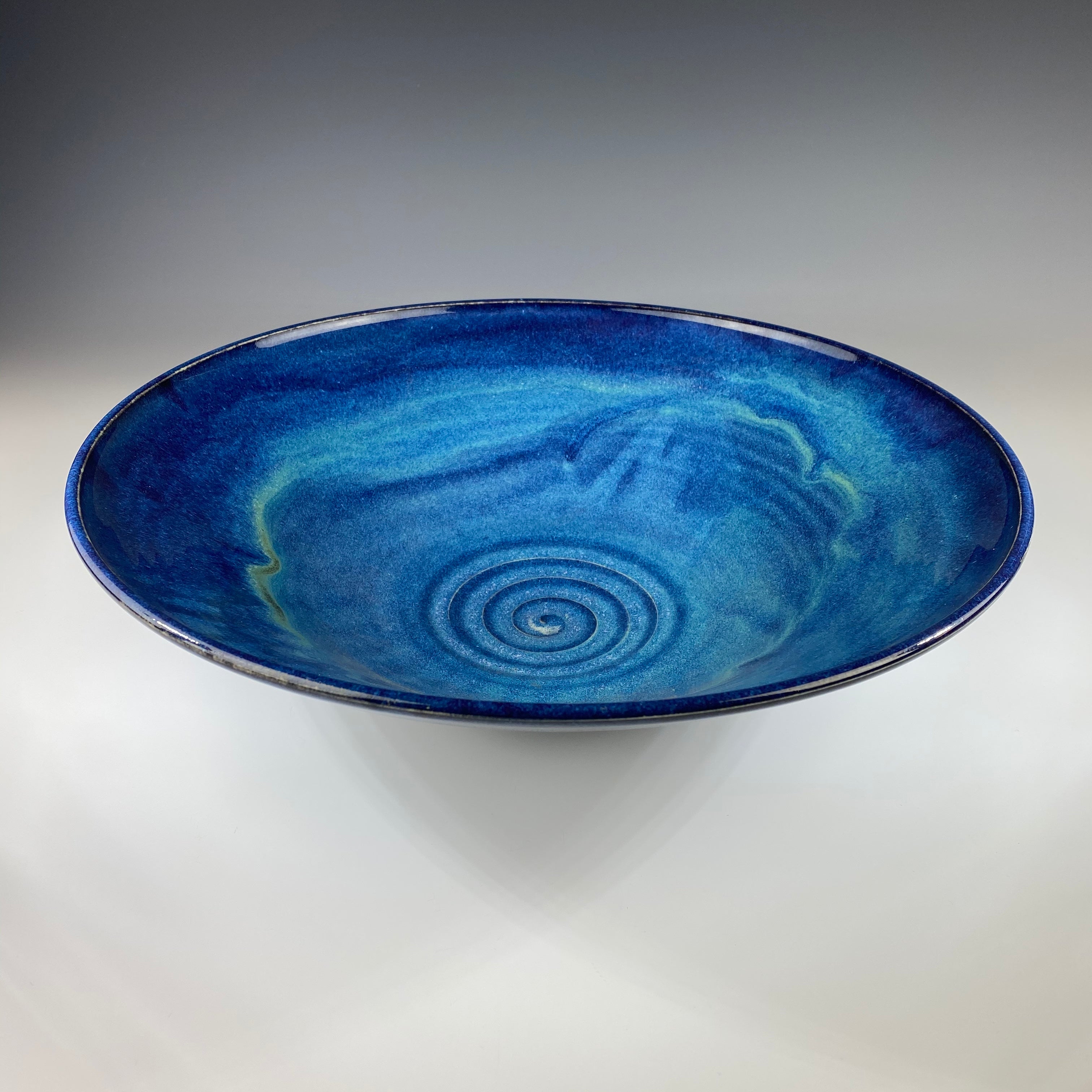 Medium Serving Bowl - Heart of the Home PA