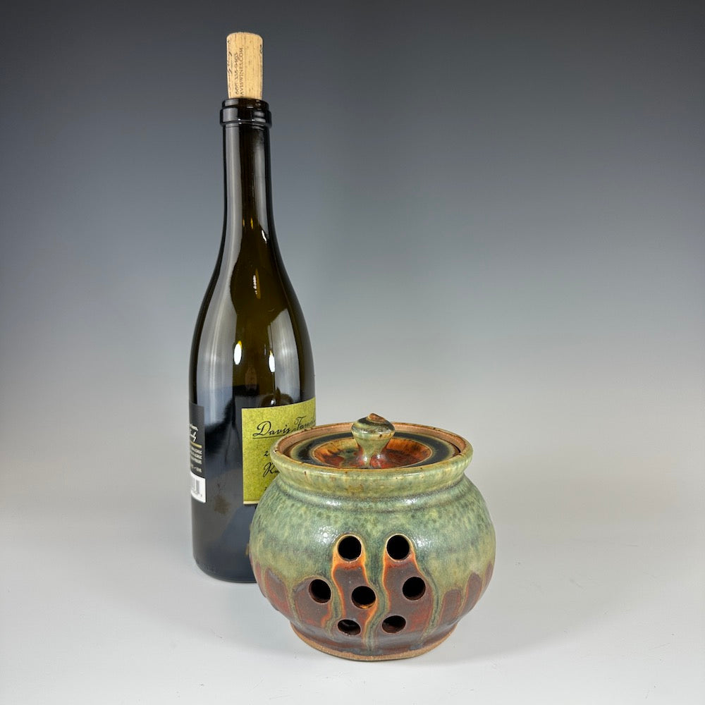 Garlic Keeer - Heart of the Home PA