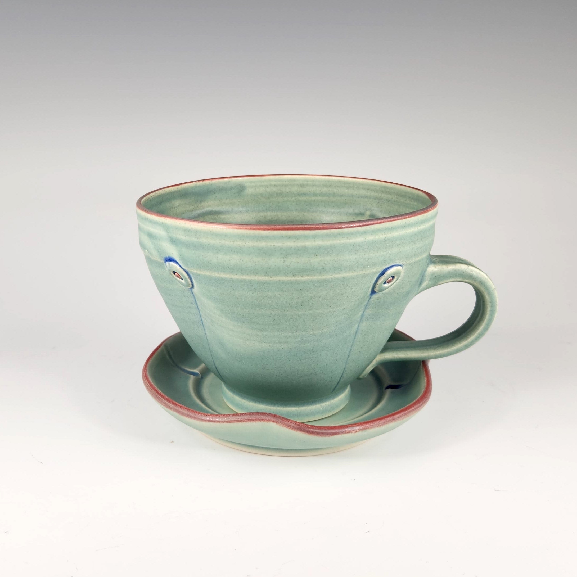 Button Tea Cup and Saucer Set in Green - Heart of the Home LV