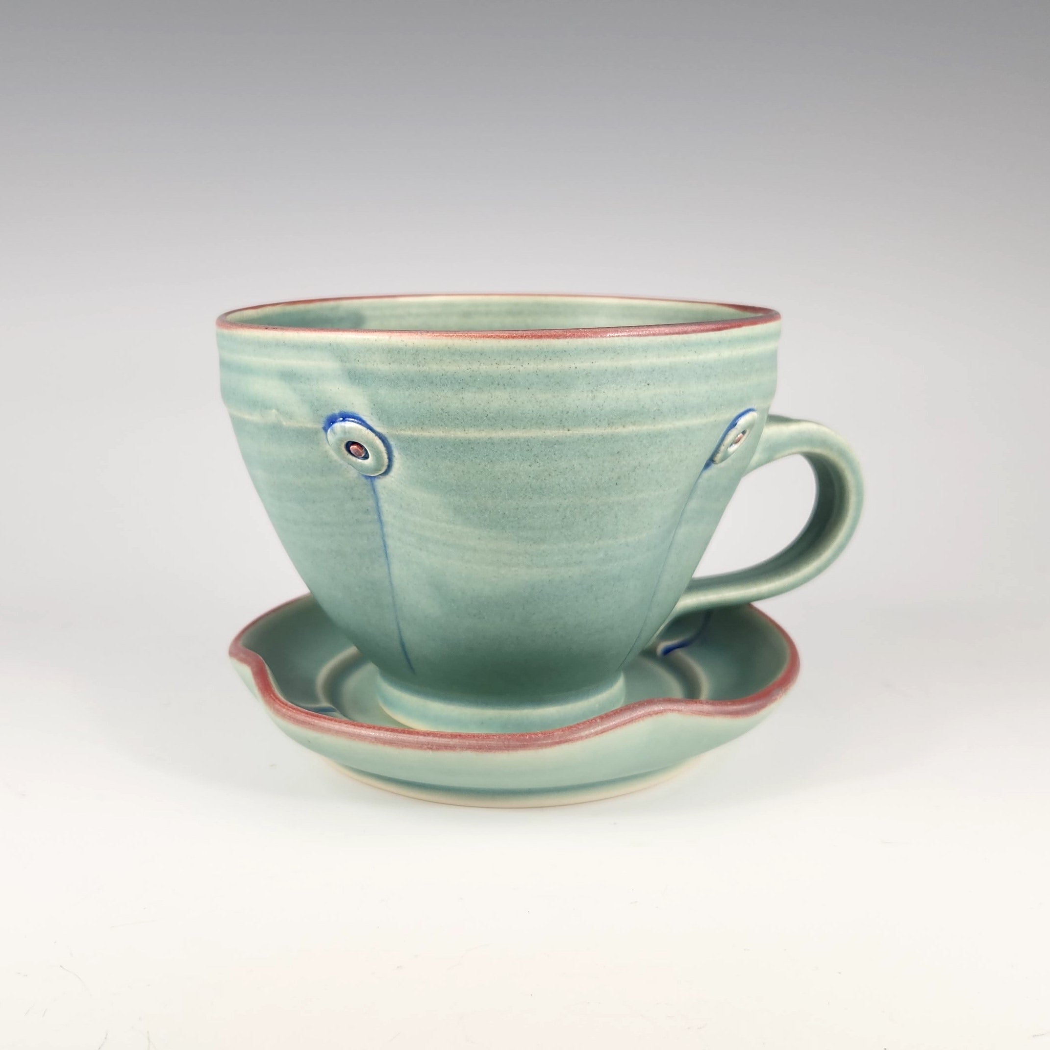 Button Tea Cup and Saucer Set in Green - Heart of the Home LV