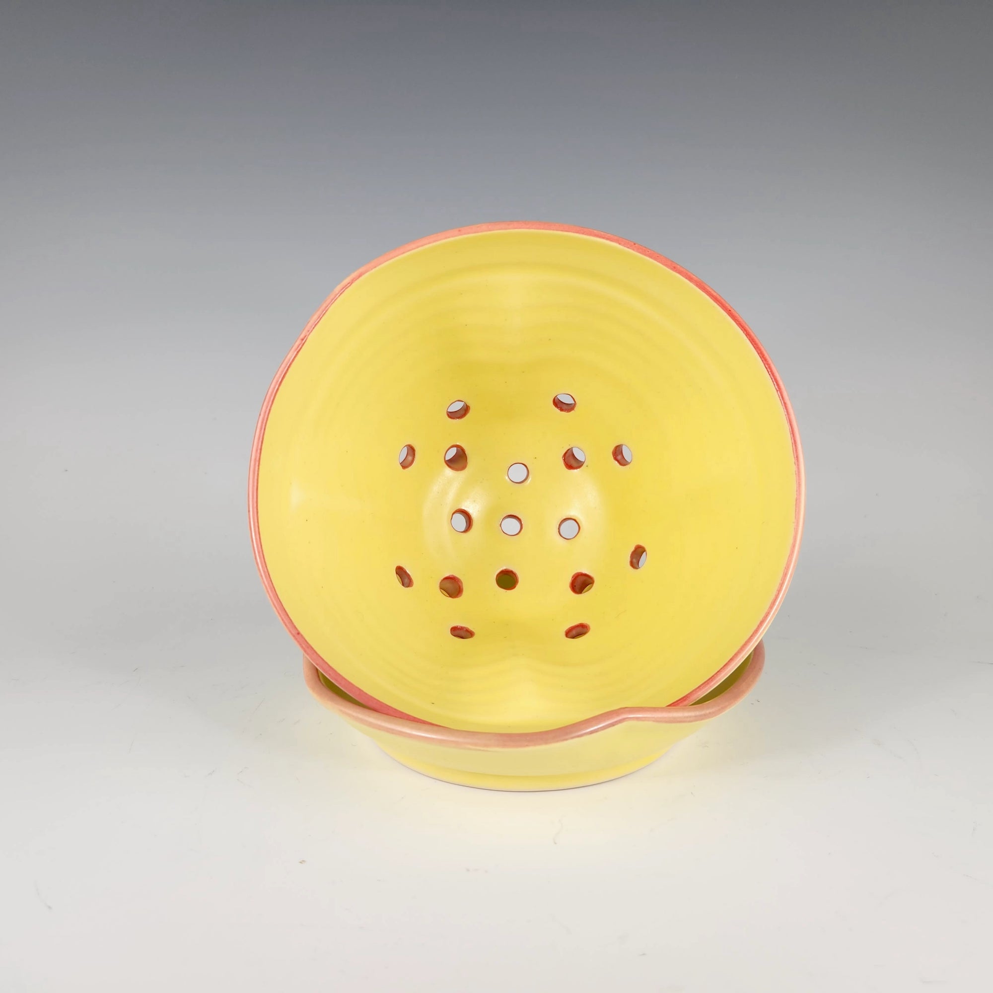 Button Berry Bowl in Yellow - Heart of the Home LV