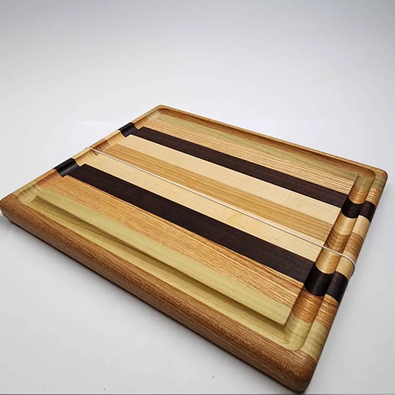 Grooved Medium Cutting Board