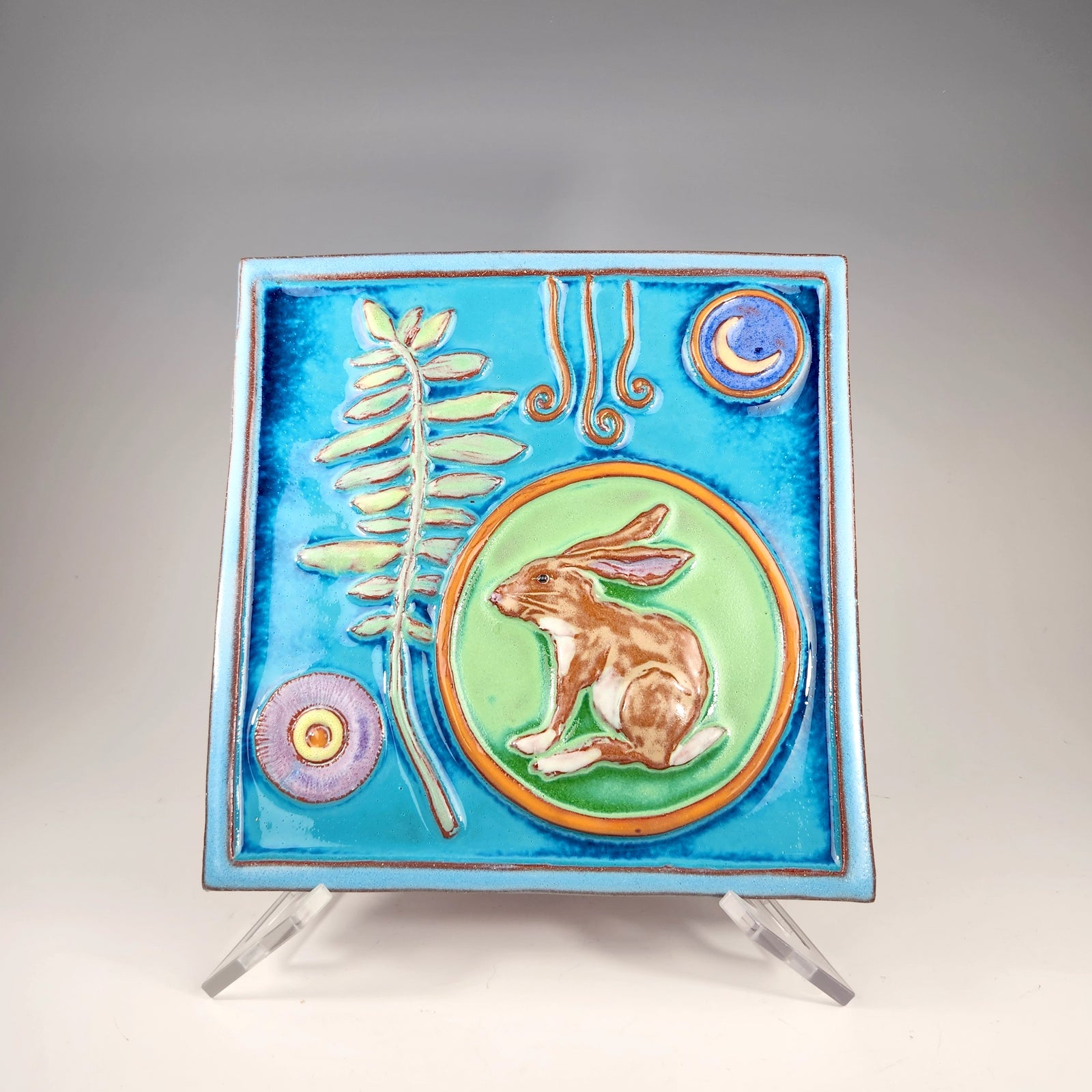 Backyard Wonderling Hare Wall Tile - Heart of the Home LV