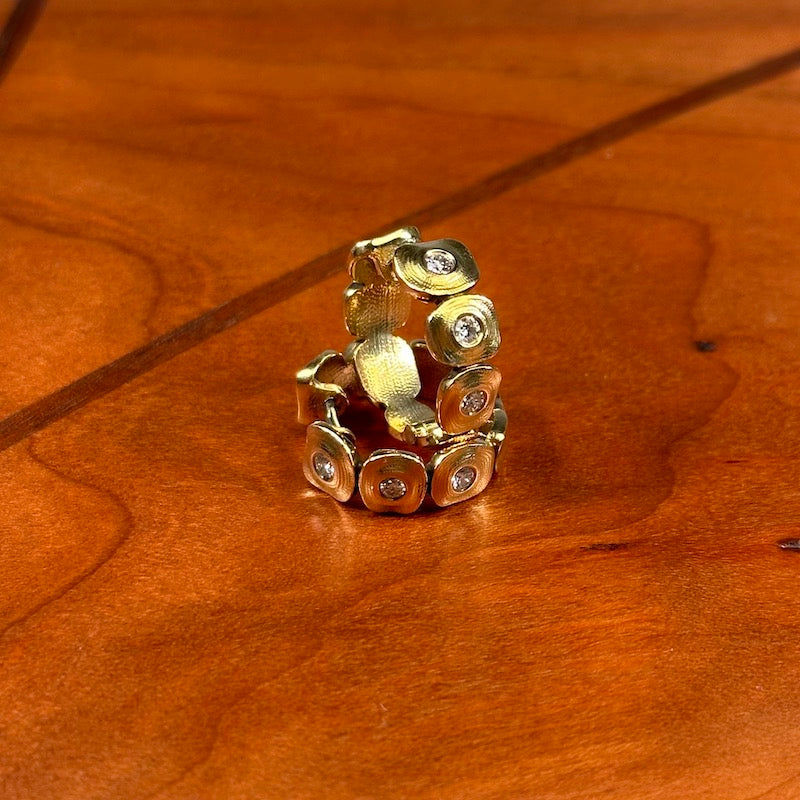 Dancing Squares Huggie Earrings - Heart of the Home LV