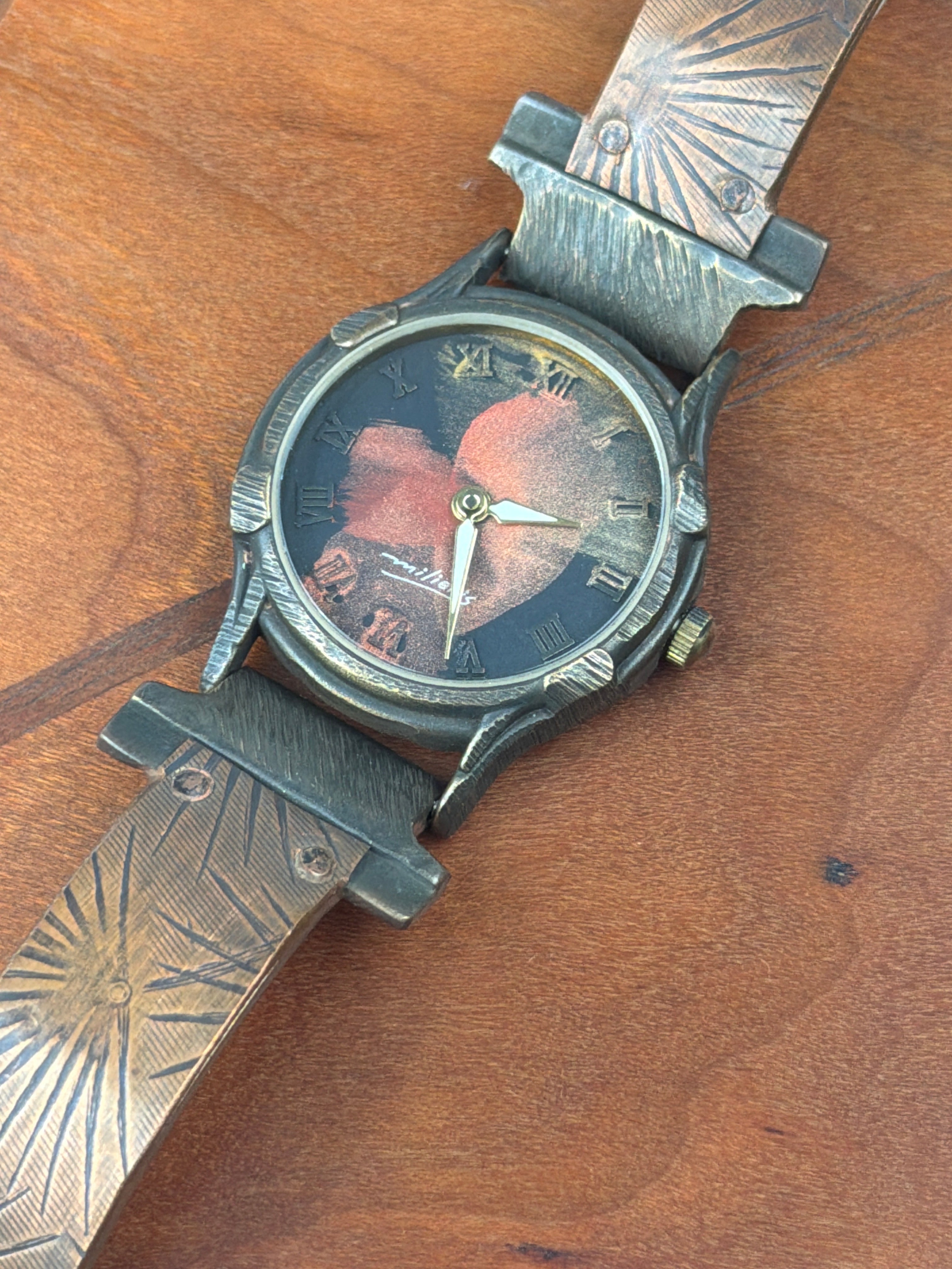 SLPM2 Small Minstrel Watch with Copper Starbursts - Heart of the Home Inc