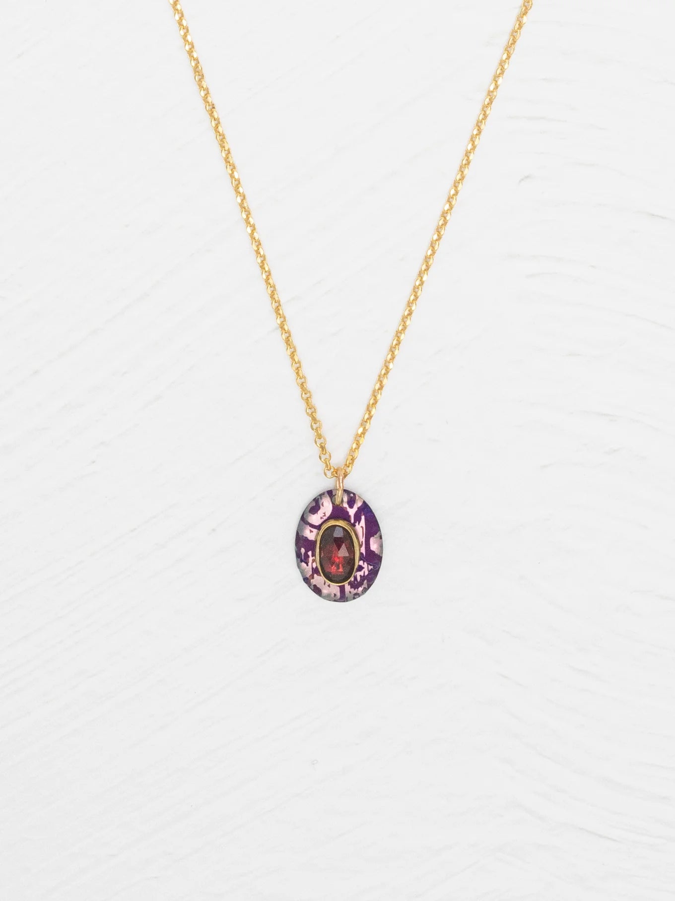 Gracie Pendant in "Vintage Burgundy" - Heart of the Home Inc