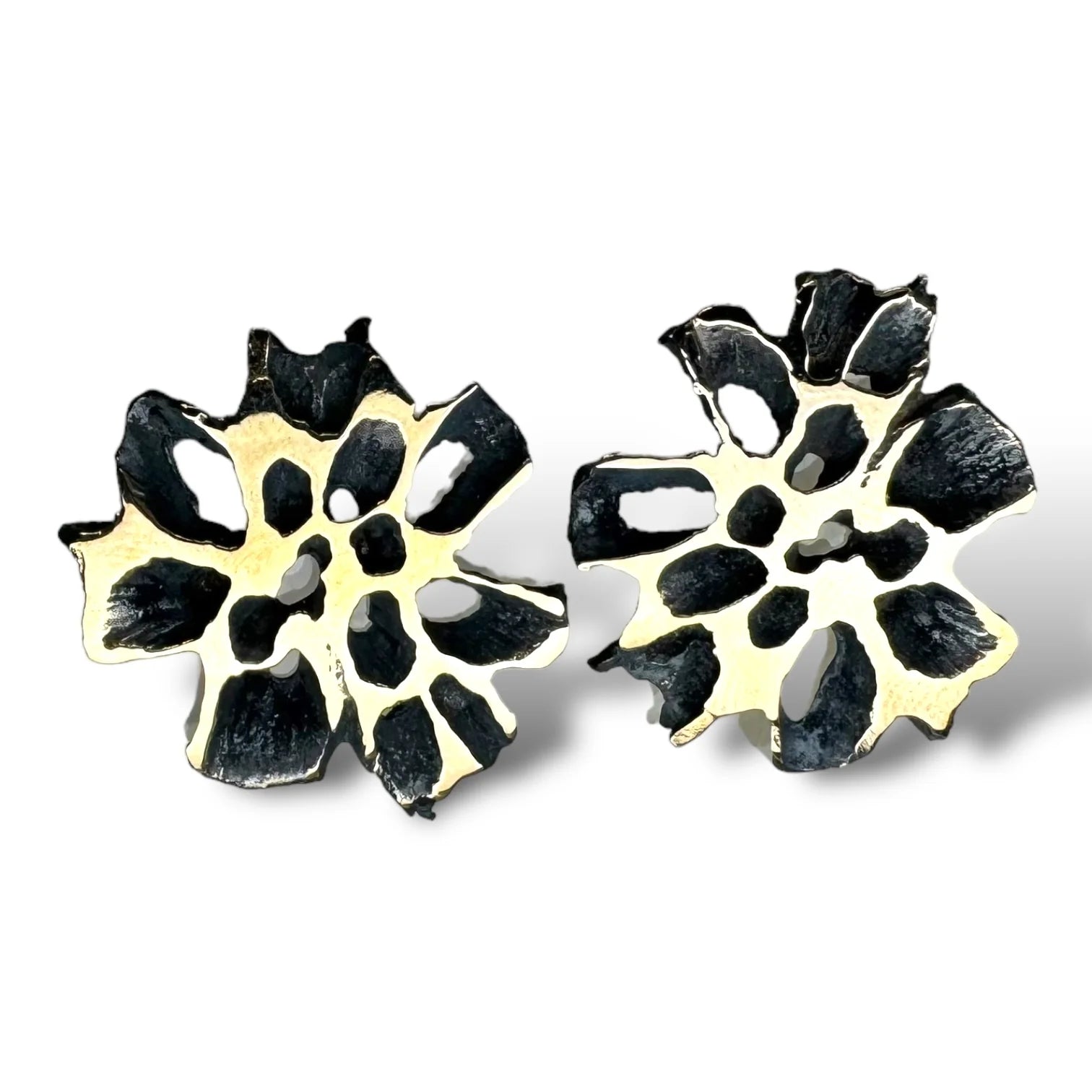 Sweetgum Slice 1" Post Earrings in Warm Bronze - Heart of the Home Inc