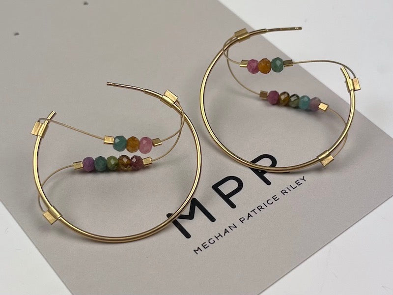 Sine Hoop Earrings in Gold & Tourmaline - Heart of the Home LV