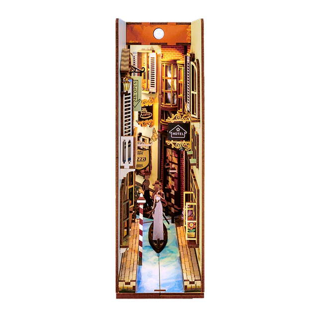 Travel In Venice Book Nook Kit - Heart of the Home LV