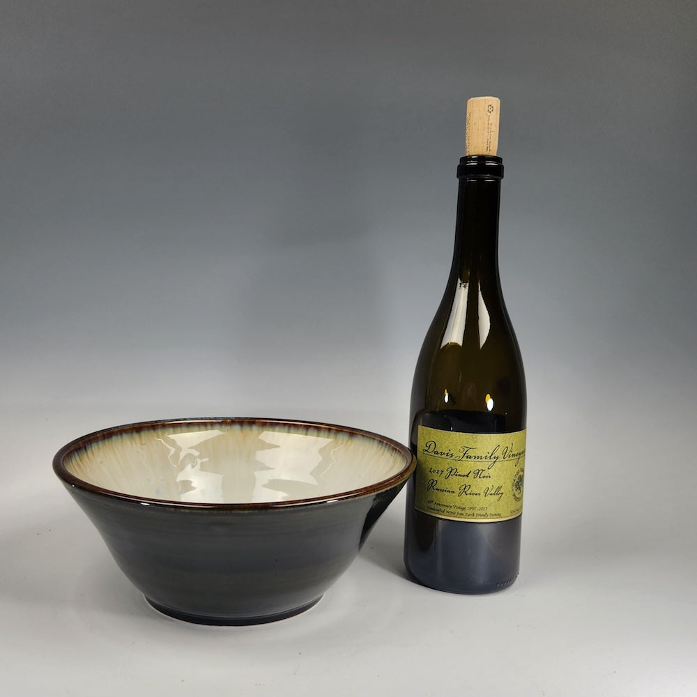 Small Serving Bowl in Ivory Dark Olive - Heart of the Home PA