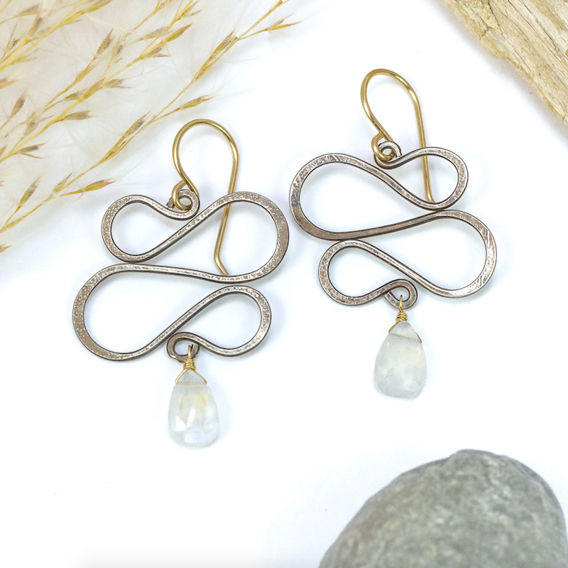 Mystic Serpent Earrings - Heart of the Home Inc
