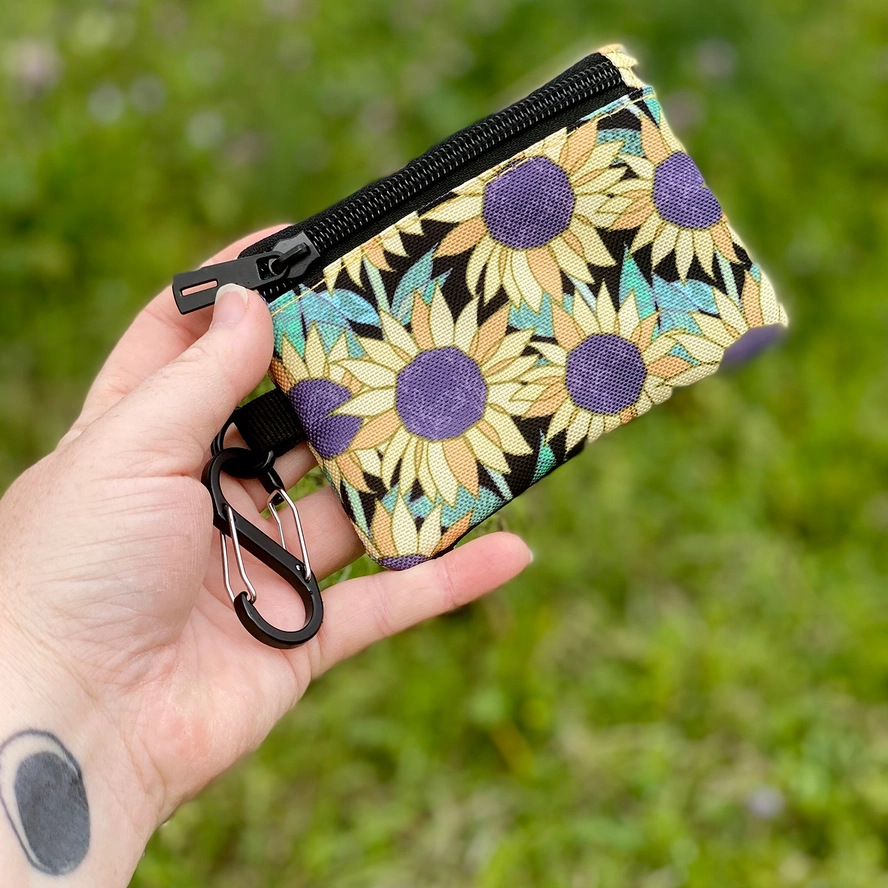 Sunflower Fields Clip Wallet - Heart of the Home Inc