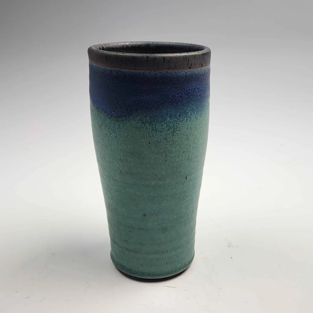 Tumbler Vase in Tuquoise and Lavender