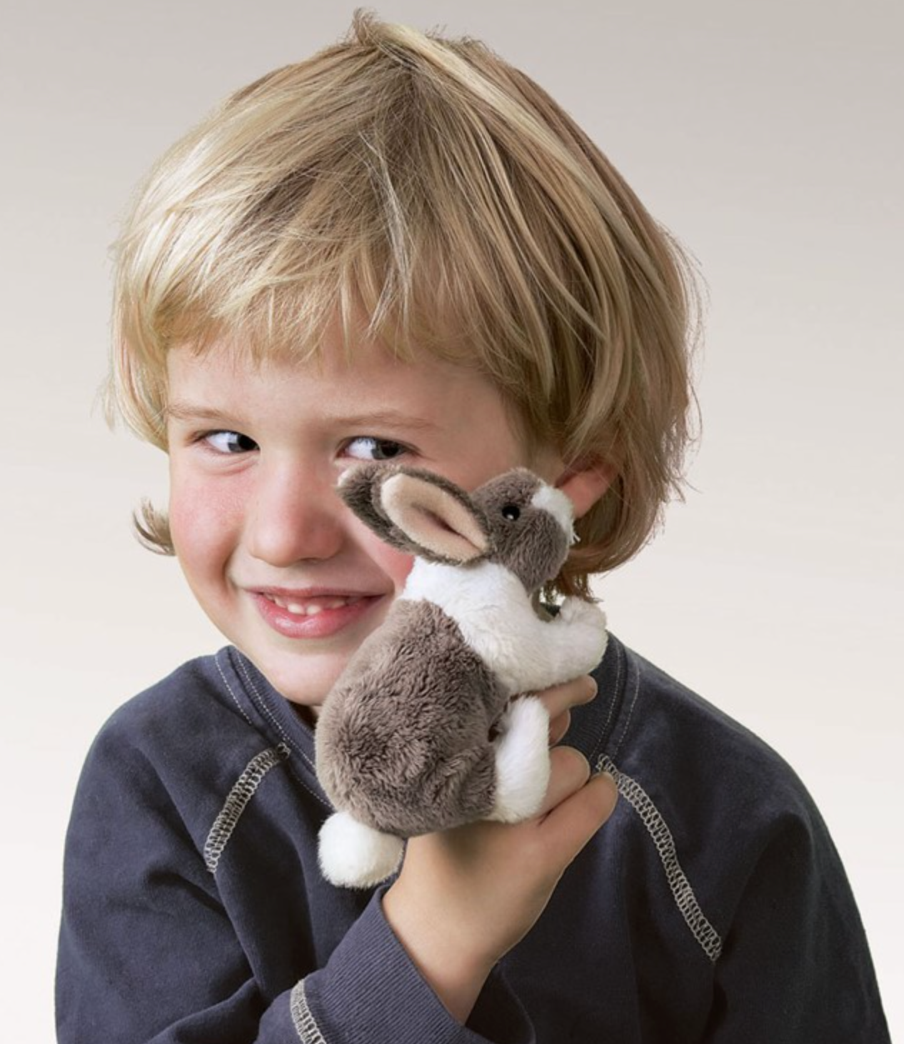 Bunny Rabbit Finger Puppet - Heart of the Home Inc