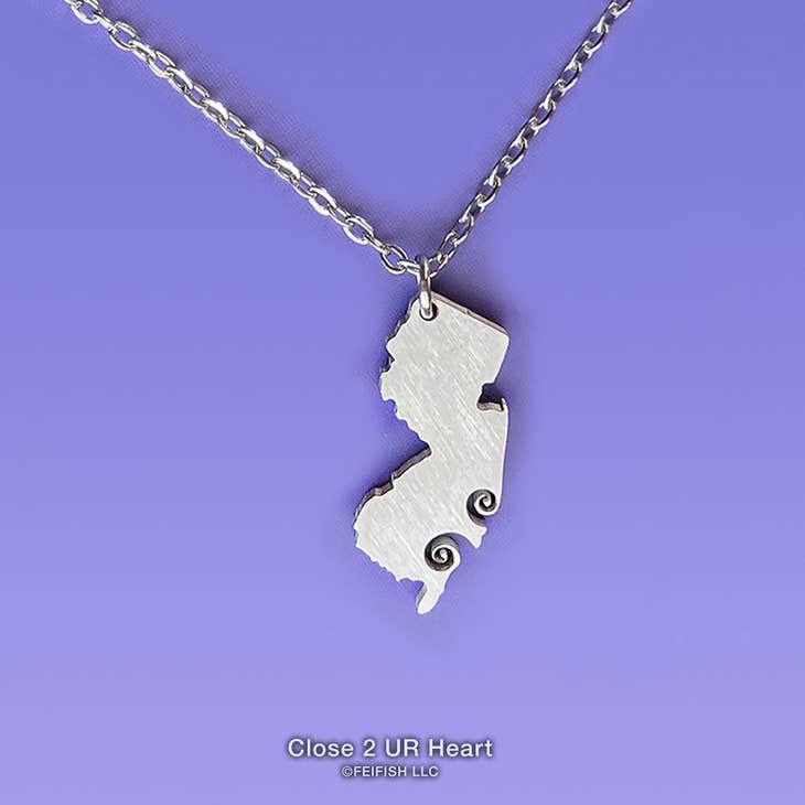 New Jersey State Map Necklace - Heart of the Home LV