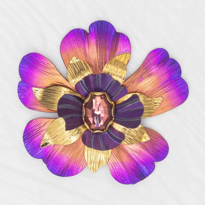 Blissful Bloom Brooch in Sparkling Fuchsia - Heart of the Home Inc