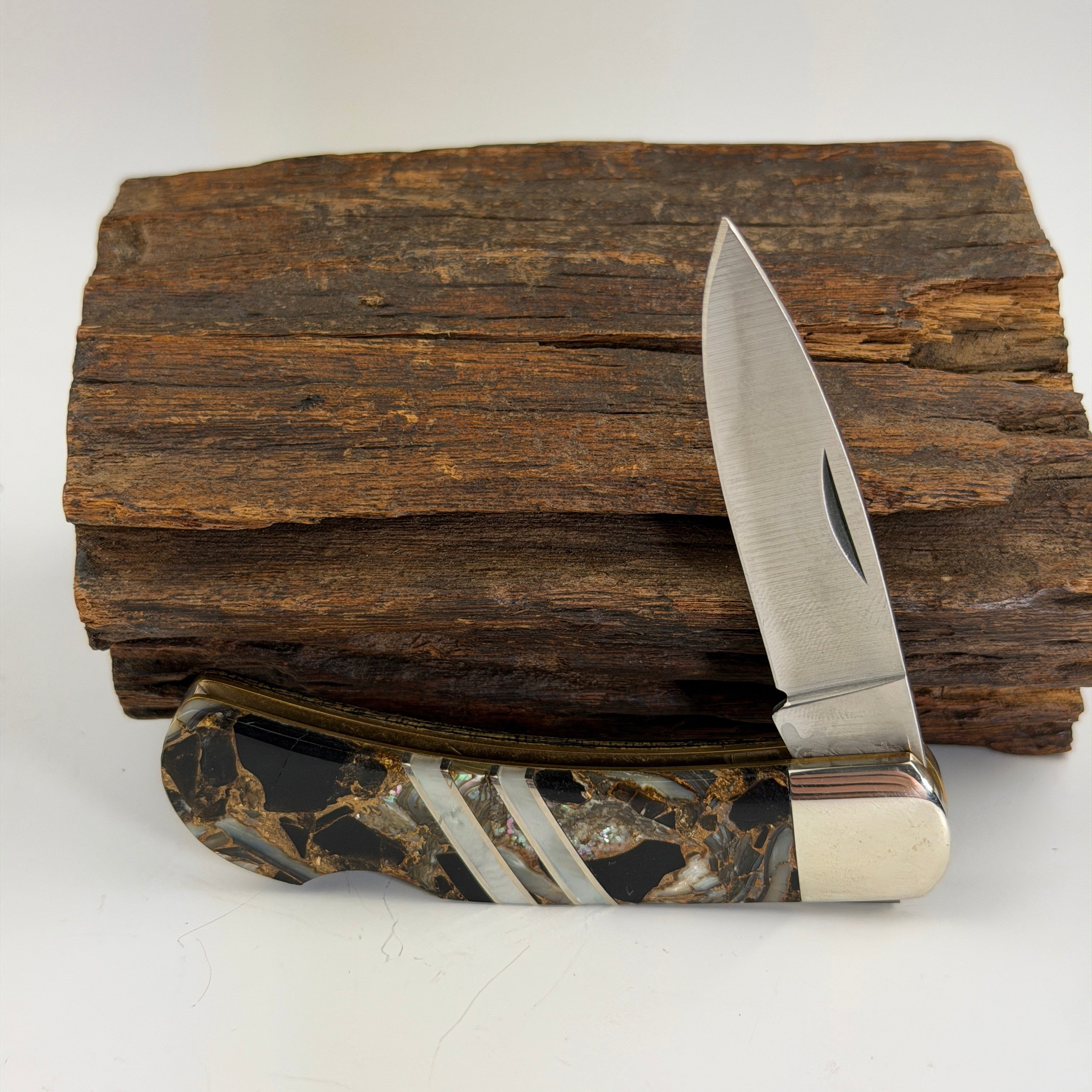 Obsidian, Abalone, And Bronze 3" Lockback Knife - Heart of the Home Inc