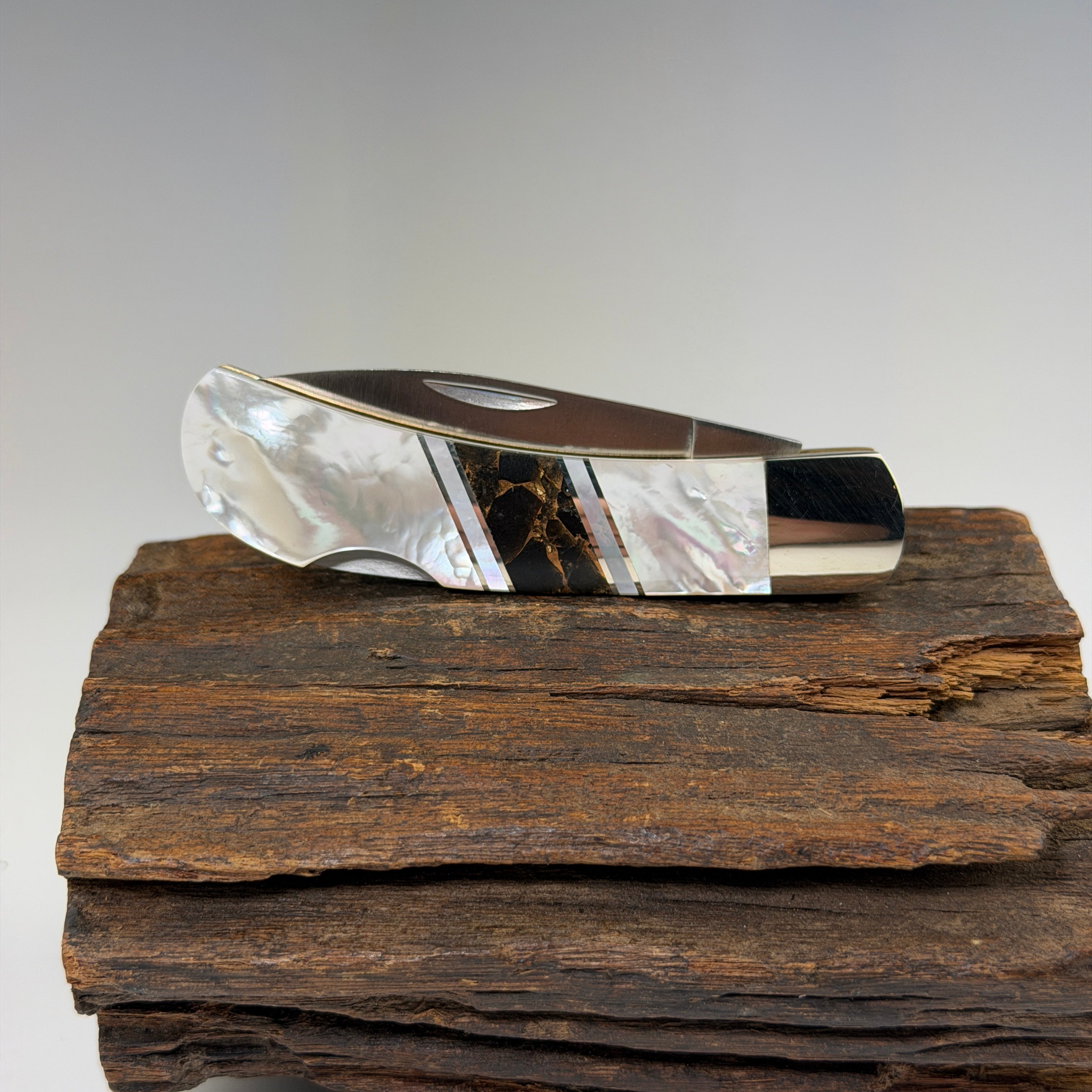 Mother of Pearl, Obsidian & Bronze 3" Lockback Knife - Heart of the Home Inc