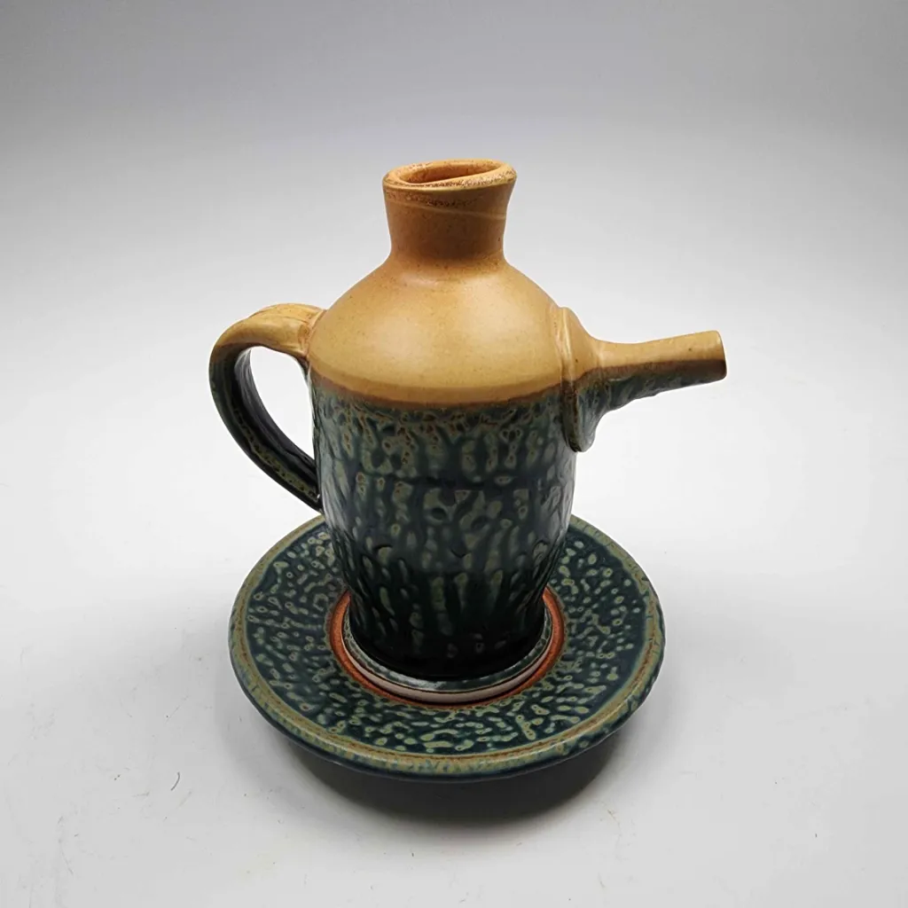 Oil Bottle with Plate