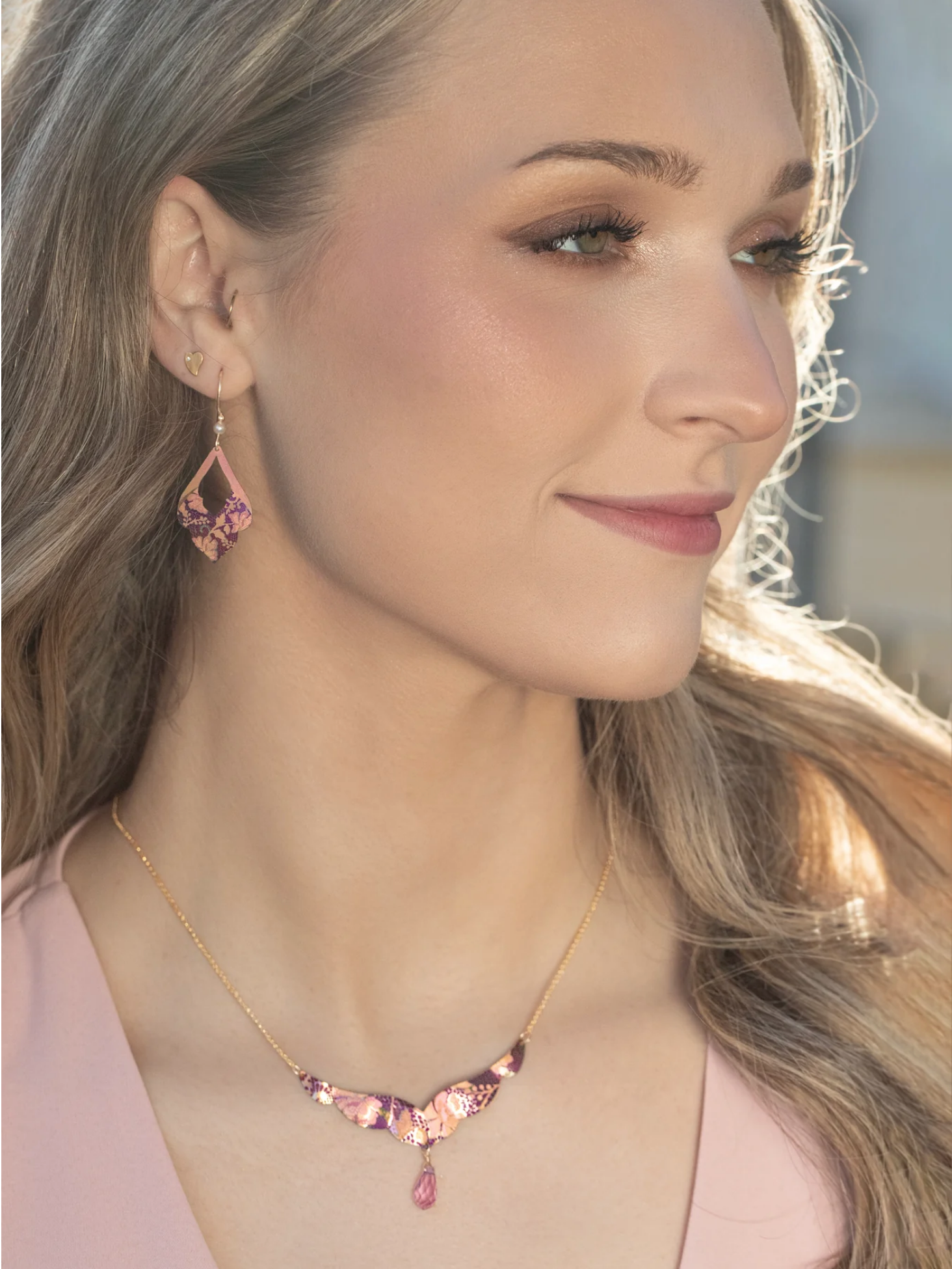 Isla Necklace in Vintage Burgundy - Heart of the Home LV