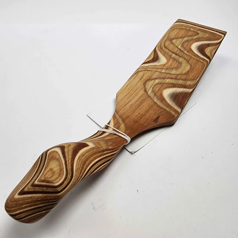Laminated Brownie Server