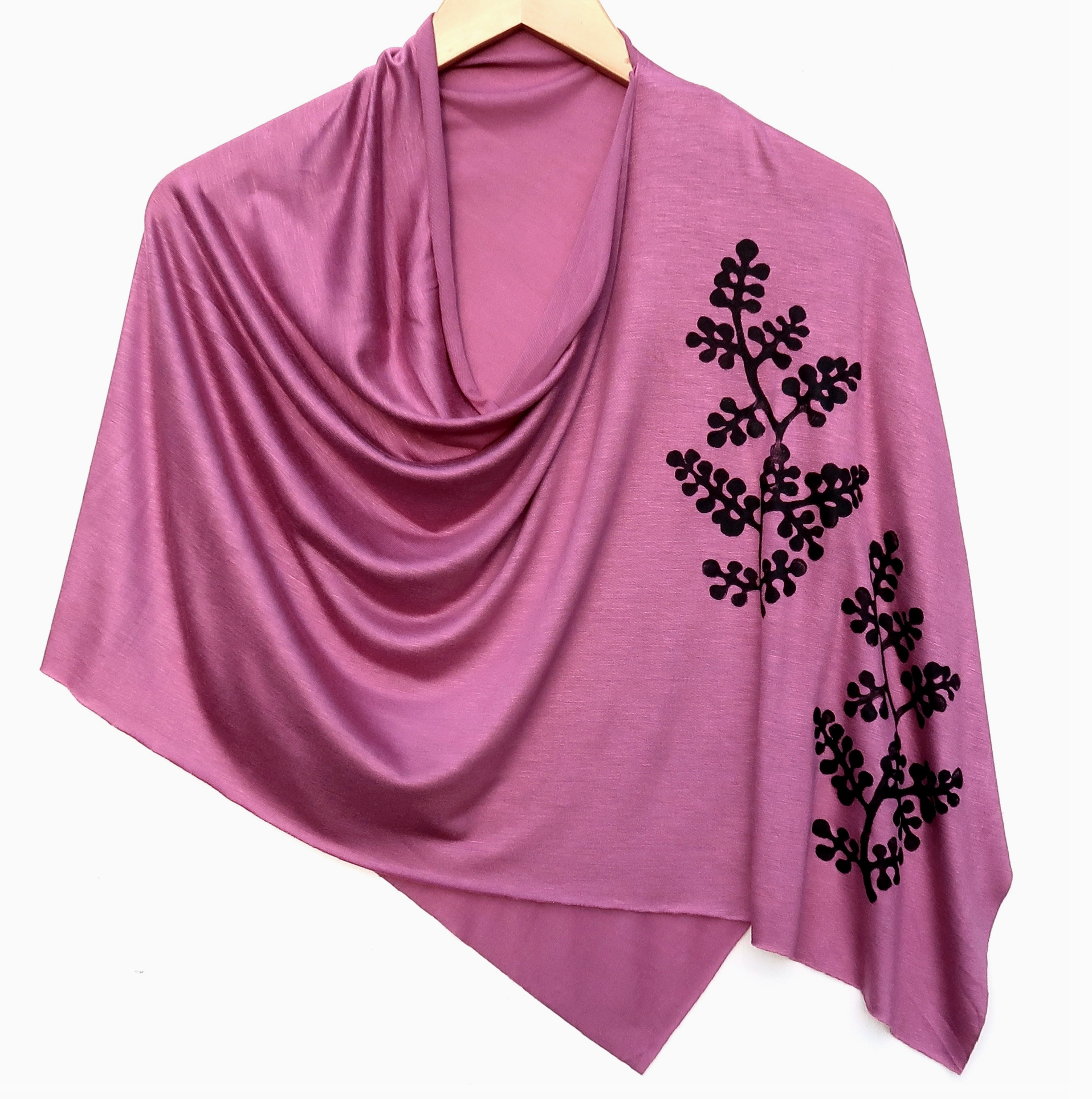 Orchid Pink/Black Berry Branch Poncho - Heart of the Home LV