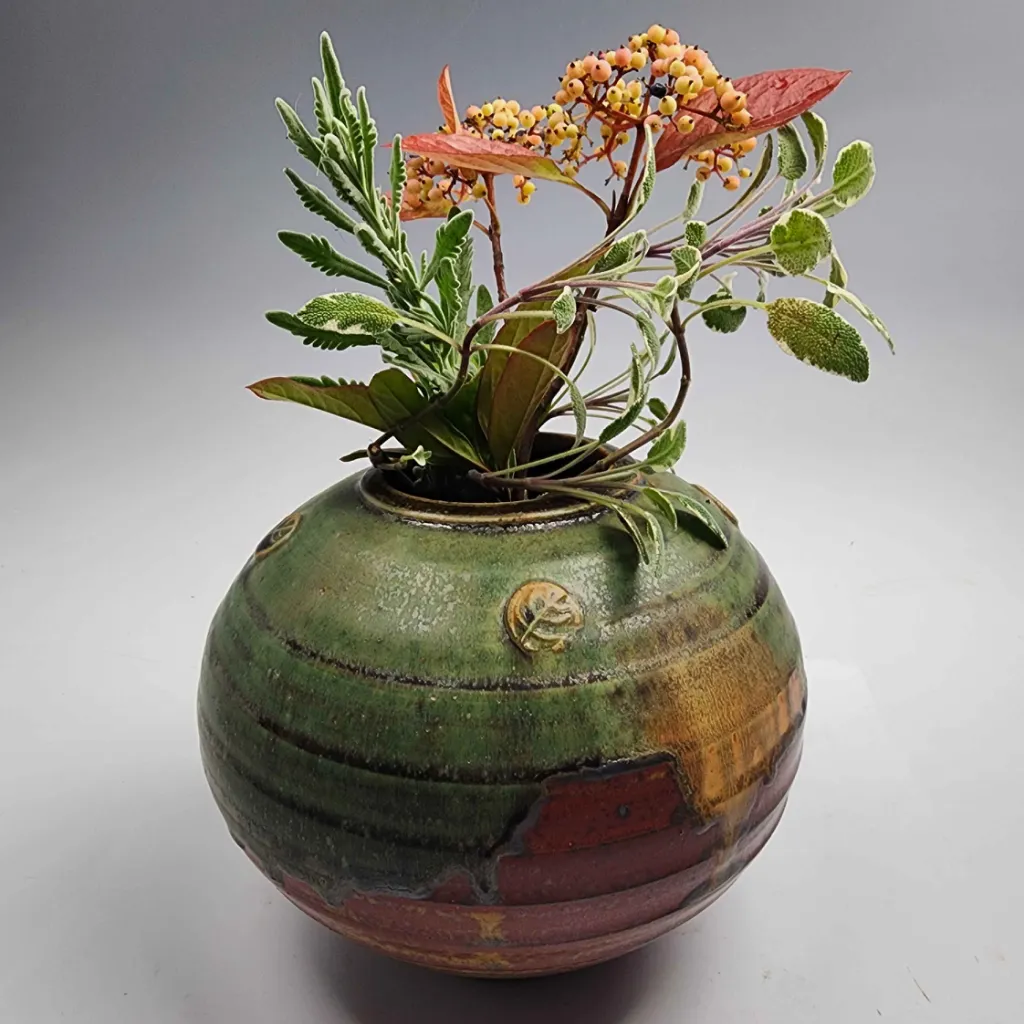 Round Vase